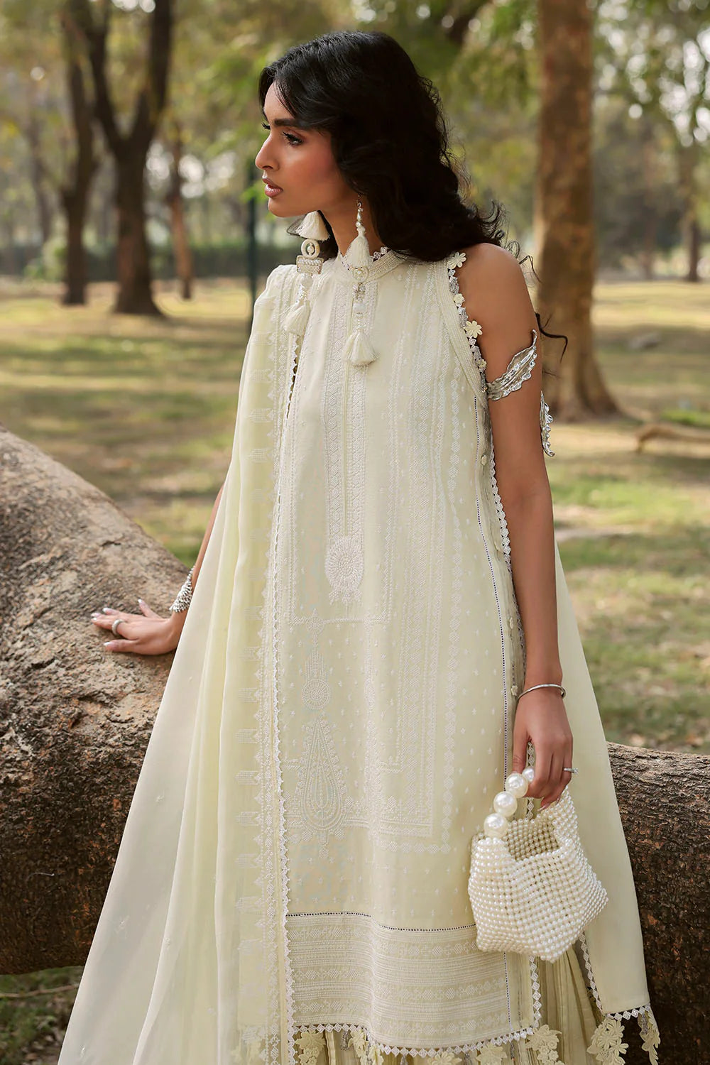 Ideas - 3 Piece Embroidered Lawn Suit with Embroidered Chiffon Dupatta
