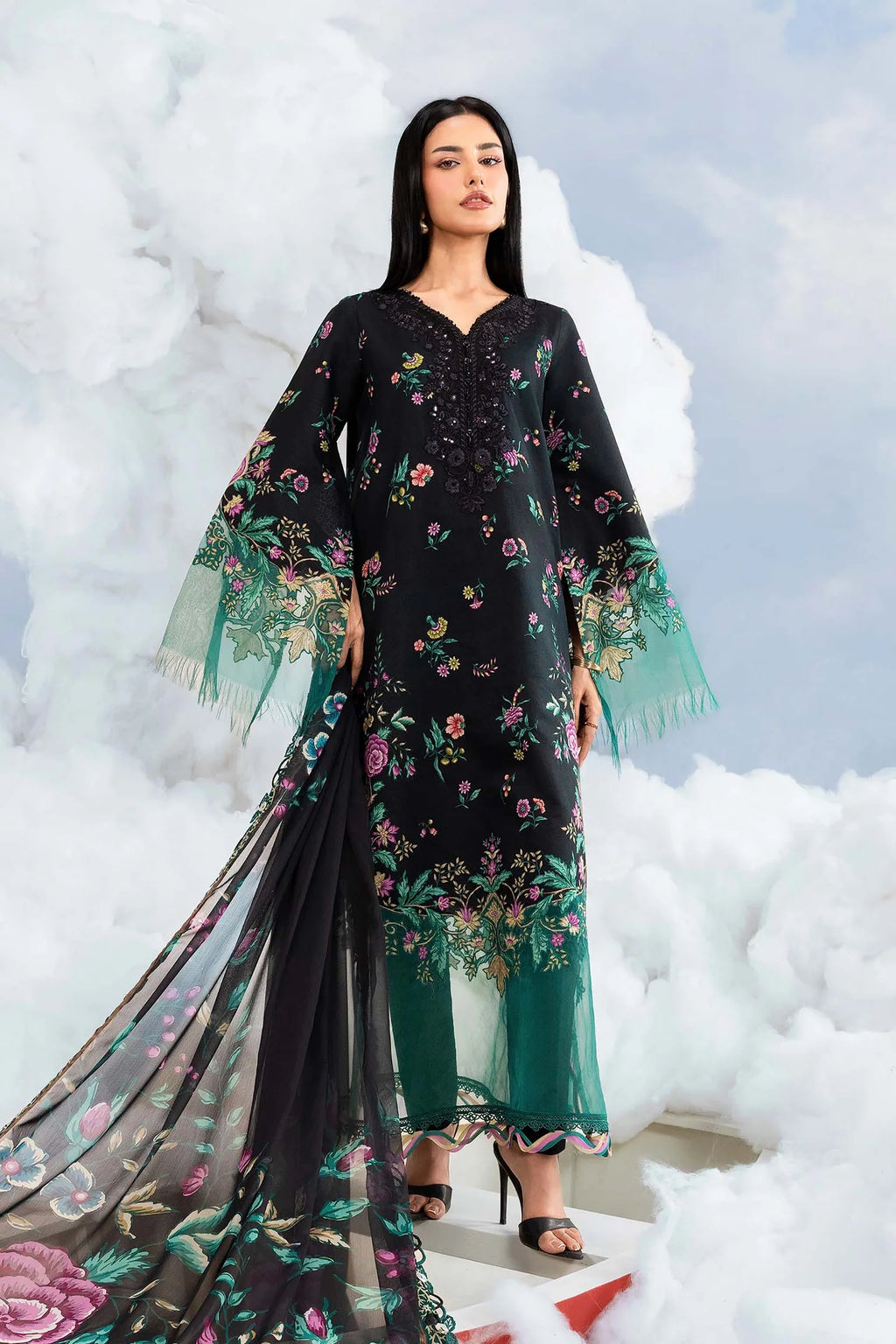 Maria.B - 3 Pc Embroidered Lawn Suit