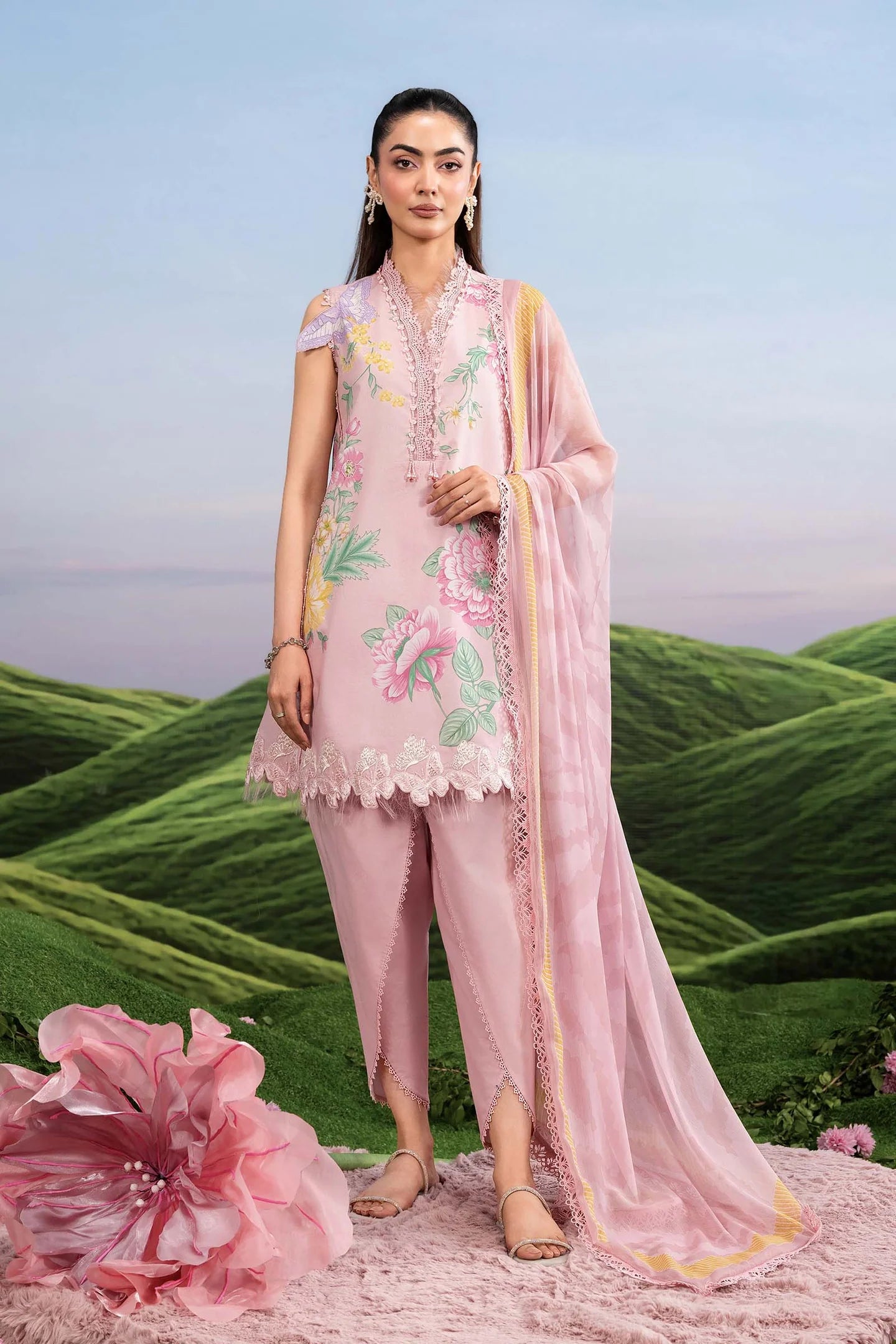 Maria.B - 3 Pc Embroidered Lawn Suit