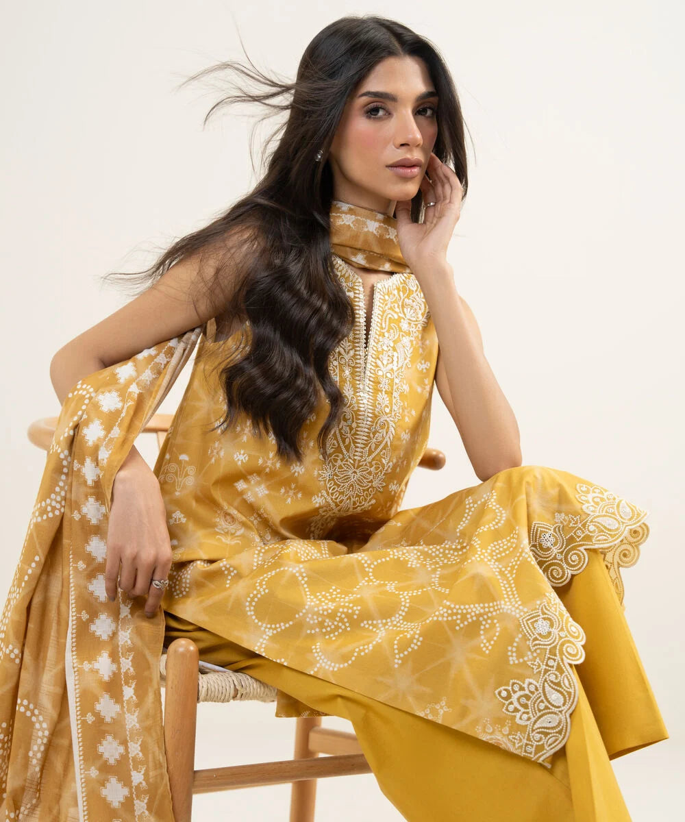 Sapphire - 3 Piece - Embroidered Lawn Suit