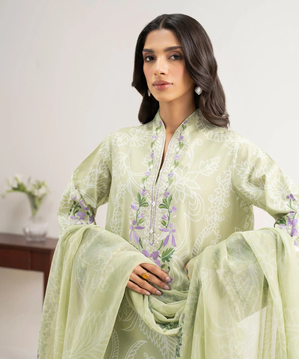 Sapphire - 3 Piece - Embroided Lawn Suit